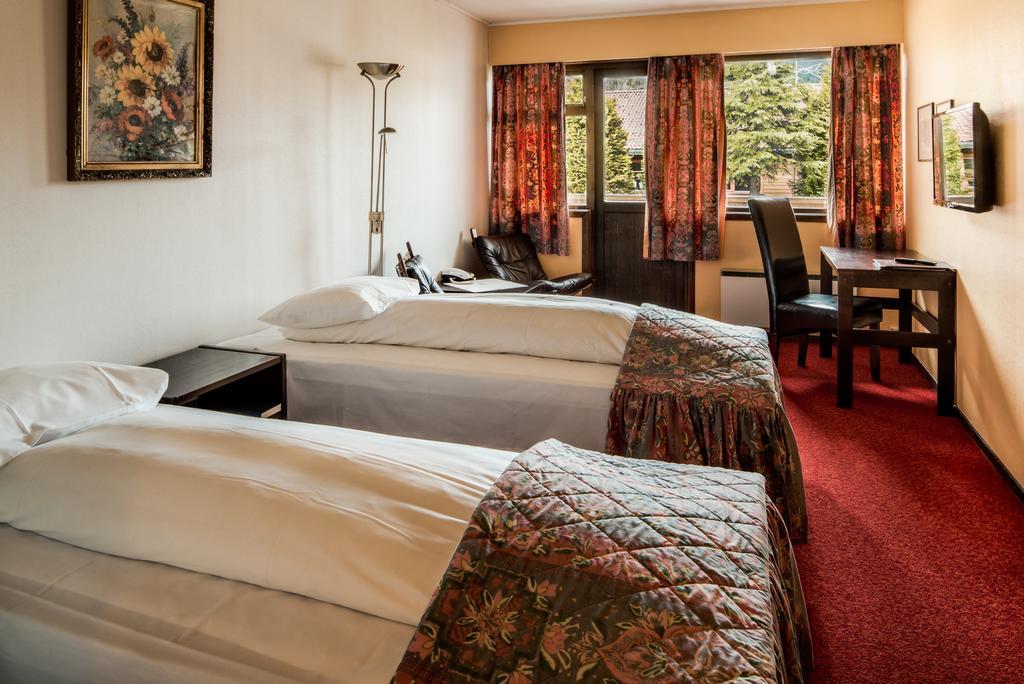 Sande Hotel Luaran gambar