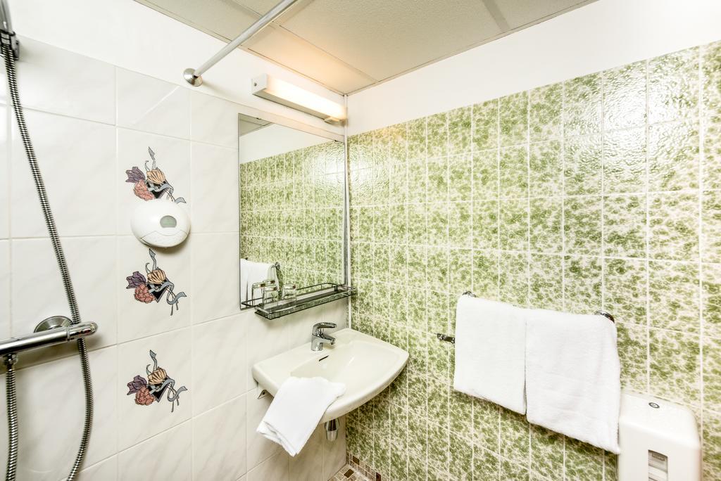 Sande Hotel Luaran gambar